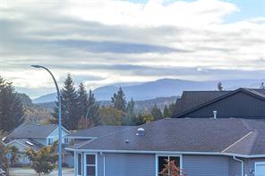 1725 Harambe Way — listing photo 26 of 61