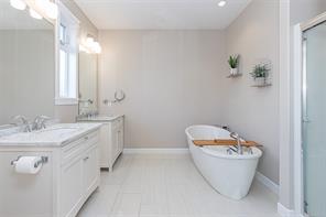 1725 Harambe Way — listing photo 27 of 61