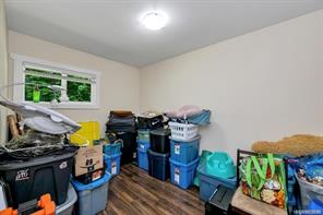 8033 Greendale Rd — listing photo 22 of 46