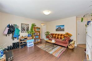 8033 Greendale Rd — listing photo 30 of 46
