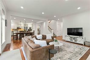 4529 Seawood Terr — listing photo 14 of 57