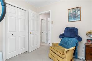 1667 Meadowbrook Dr — listing photo 28 of 41
