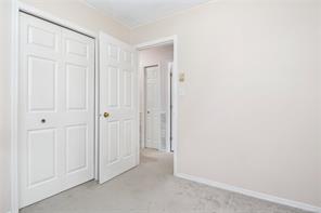 1667 Meadowbrook Dr — listing photo 29 of 41