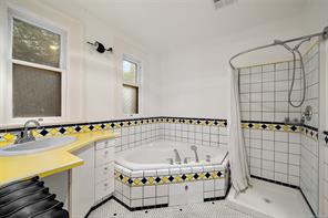 1900 Belmont Ave — listing photo 28 of 48