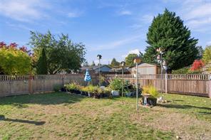 679 Georgia Ave — listing photo 24 of 26