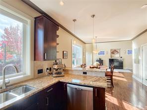 164 LeVista Pl — listing photo 15 of 57