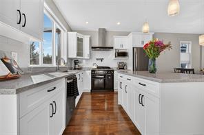 3354 Solport St — listing photo 18 of 65