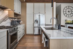 7336 High Ridge Cres — listing photo 15 of 61