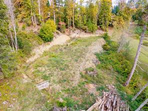 6211 Ferguson Rd — listing photo 16 of 28