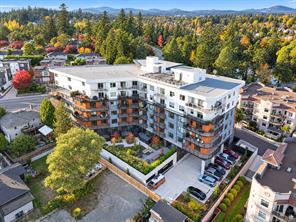 609 1075 Tillicum Rd, Esquimalt
