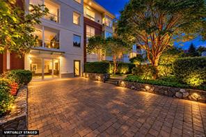 109-380 Waterfront Cres — listing photo 32 of 40