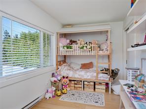7949 East Saanich Rd — listing photo 17 of 25