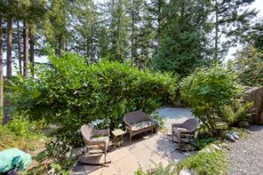 8508 Emard Terr — listing photo 36 of 74