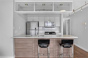 805-160 Wilson St — listing photo 21 of 62