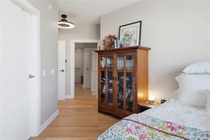 403-3529 Dolphin Dr — listing photo 21 of 60