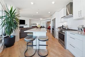 403-3529 Dolphin Dr — listing photo 31 of 60