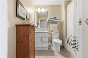 403-3529 Dolphin Dr — listing photo 42 of 60
