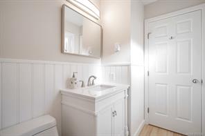 2594 Sinclair Rd — listing photo 23 of 37