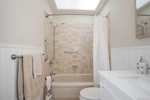 2594 Sinclair Rd — listing photo 25 of 37
