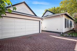 2594 Sinclair Rd — listing photo 31 of 37