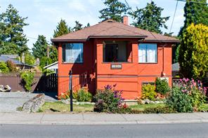 10391 Resthaven Dr, Sidney