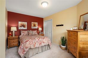 3255 Folkestone Dr — listing photo 23 of 37