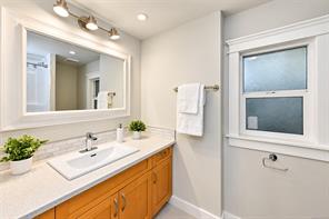 2834 Wyndeatt Ave — listing photo 33 of 67