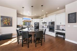 721 Country Club Dr — listing photo 20 of 54