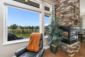 721 Country Club Dr — listing photo 27 of 54