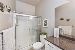 721 Country Club Dr — listing photo 38 of 54