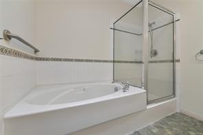 409-380 Waterfront Cres — listing photo 16 of 26