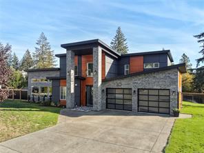 3205 Pinder Pl, Shawnigan Lake