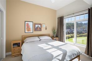 420-1375 Bear Mountain Pkwy — listing photo 16 of 35