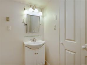 1158 Hadfield Ave — listing photo 19 of 44