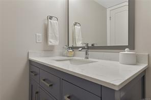 408-1655 Begbie St — listing photo 25 of 41