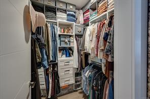 9048 Driftwood Dr — listing photo 29 of 71