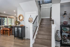 9048 Driftwood Dr — listing photo 31 of 71