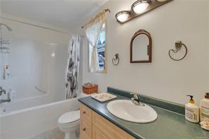 3122 Dolphin Dr — listing photo 17 of 30
