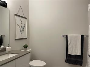 102C-3800 Burde St — listing photo 22 of 24