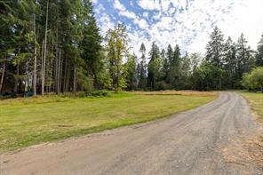 SL B-4472 Island Hwy — listing photo 14 of 17