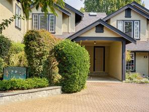 10-2566 Penrhyn St — listing photo 28 of 33