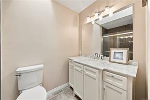 832 Parkside Way — listing photo 25 of 45