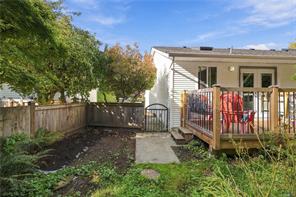 832 Parkside Way — listing photo 40 of 45