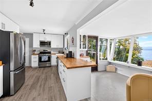 SL A-4472 Island Hwy — listing photo 14 of 30