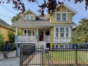 134 Clarence St, Victoria