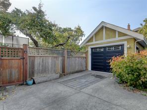 134 Clarence St — listing photo 23 of 62