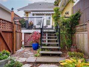 134 Clarence St — listing photo 24 of 62
