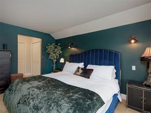 134 Clarence St — listing photo 31 of 62