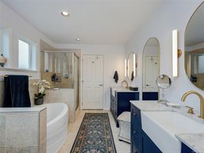 134 Clarence St — listing photo 32 of 62