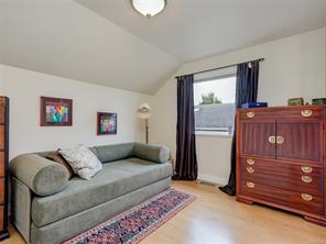 134 Clarence St — listing photo 36 of 62